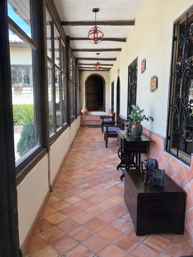 Hacienda Santa Ana Lodging Bed & Breakfast Guamote Exterior photo