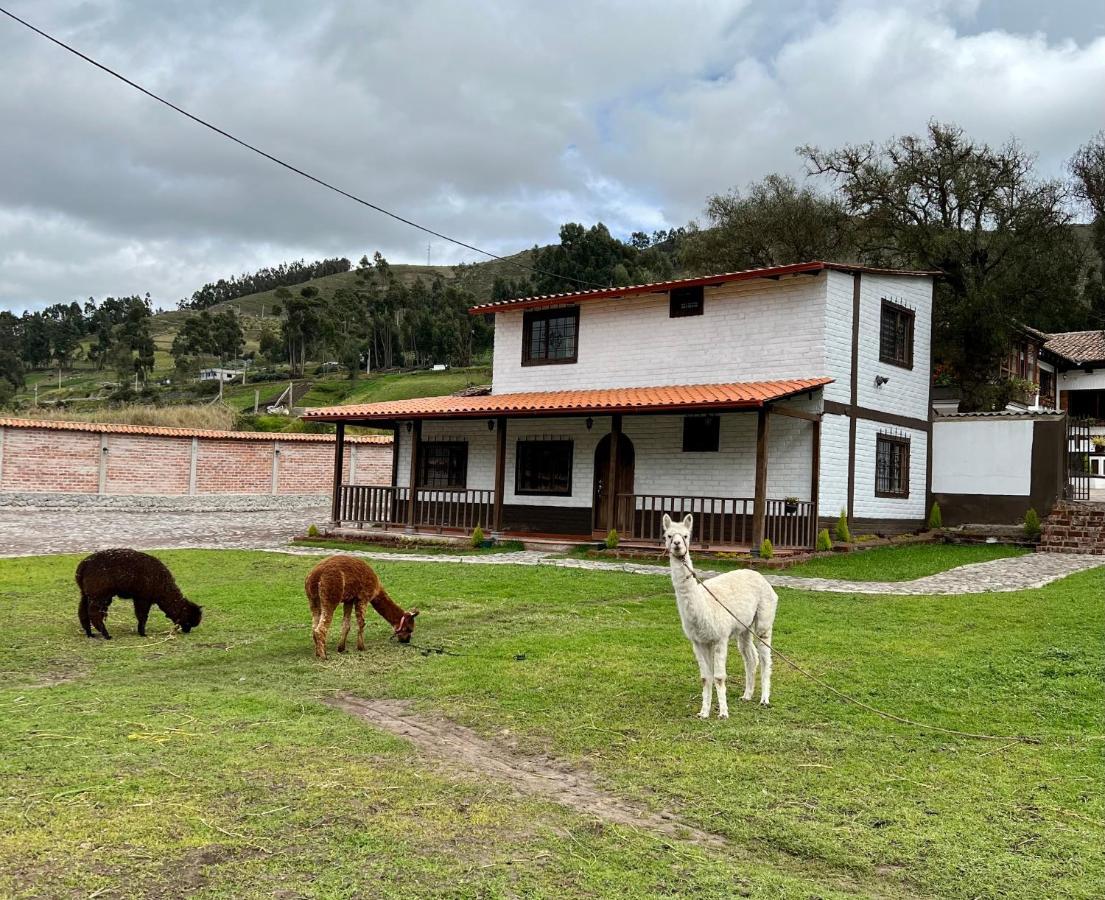 Hacienda Santa Ana Lodging Guamote Exterior photo